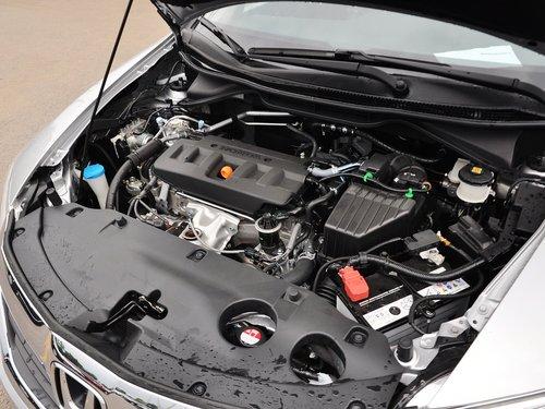 广汽本田 1.8L 自动 发动机主体特写