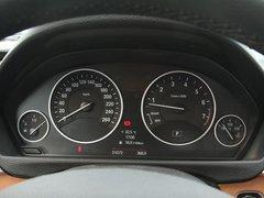 华晨宝马 328Li 2.0T AT 方向盘后方仪表盘
