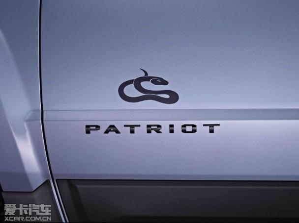 2014款Jeep自由客 蛇行珍藏版