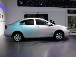 力帆汽车2013款力帆630