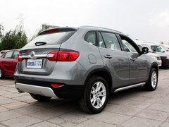 华晨中华 1.6L 自动 车辆右侧尾部视角