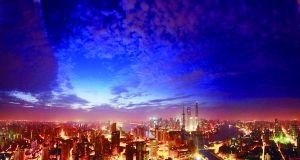 中国南方迎今年最强劲高温 局地最高气温超40℃