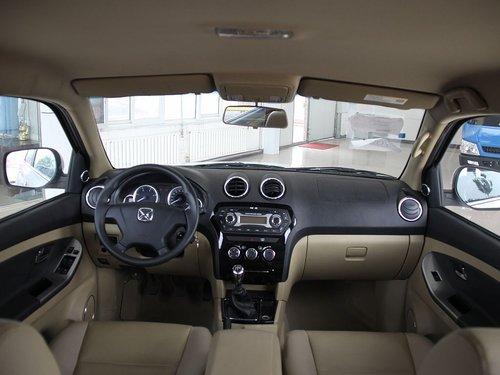 江铃 2.4T 手动 中控台整体