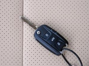 ������������ͨ������������2013�� S 1.5L ������