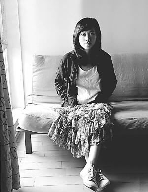 安妮宝贝作品少呻吟多温暖 一度神秘到不肯露真容