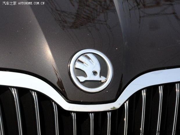 ˹�´��Ϻ�����˹�´�����2013�� 1.8TSI �Զ����˰�