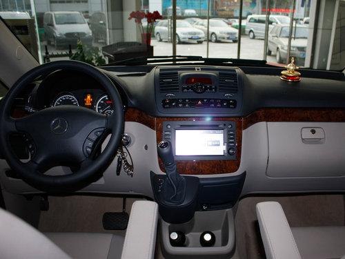 福建奔驰 唯雅诺Vinao 2.5L AT 中控台整体