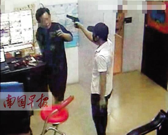 �Ż��е�������Ź��·�� ����Ѳ��20����5�Ż�