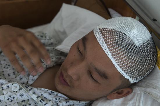 ������������¥��׹�� ����һ���ӱ���­�ǹ��� 