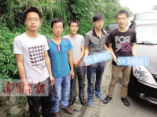 �������ٽ�������һ��