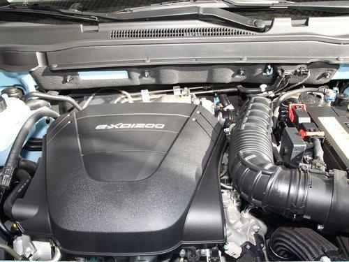 ˫������ ������ 2.0T AT ������������д