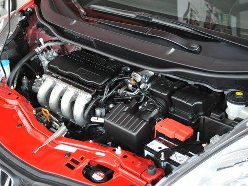 �������� �ɶ� 1.3L MT ������������д