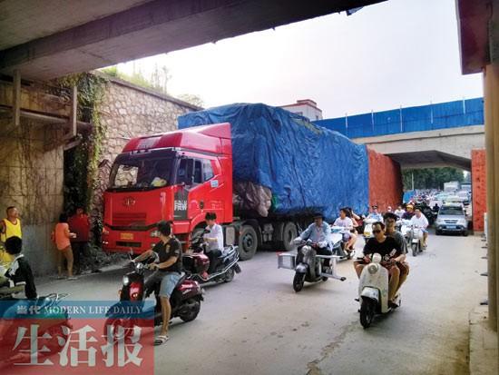 ���˾������· �Ҵ���·�˴���������ֱ���(ͼ)