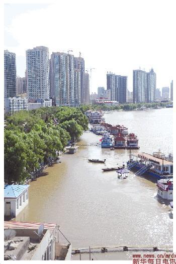 49米,这是继1998年特大洪水以来松花江哈尔滨段出现