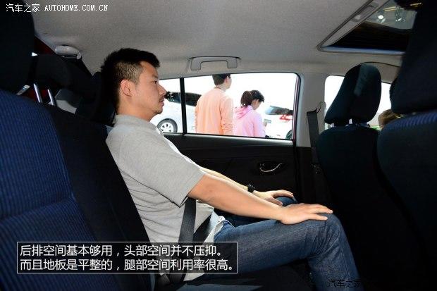 �����������YARIS2013�� ������