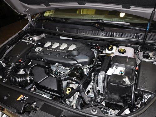 4l at 发动机主体特写