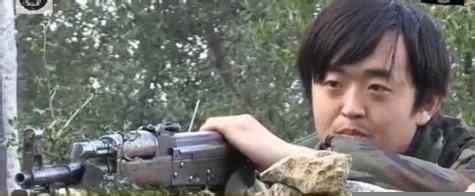 网上流传疑似王波在叙利亚作战的照片