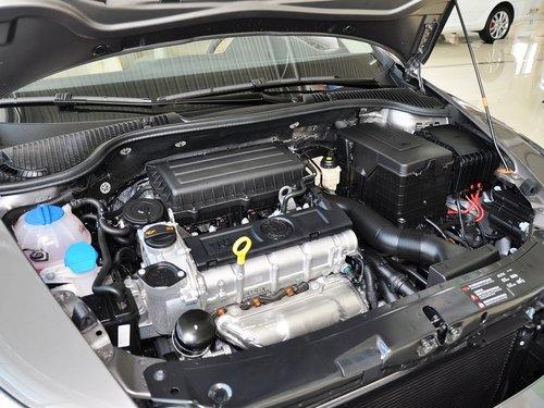 斯柯达 1.6L 自动 发动机主体特写
