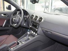 奥迪(进口) Roadster 2.0TFSI 中控台右侧