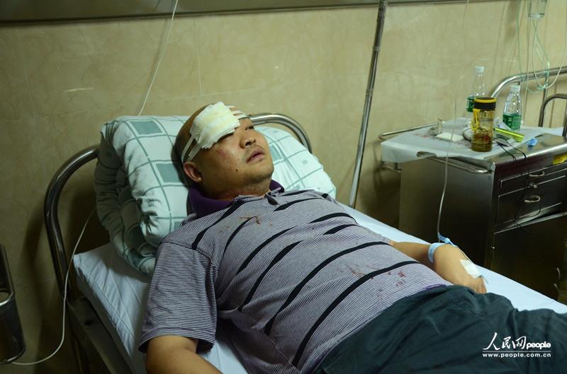 ͷ�������˵������ߡ���ΰ ��