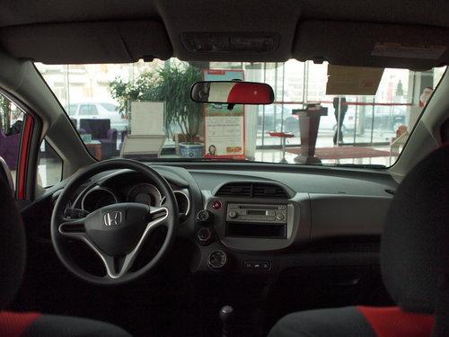 广汽本田 1.3L 手动 中控台整体