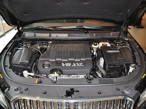 别克3.0l sidi 自动 发动机局部特写