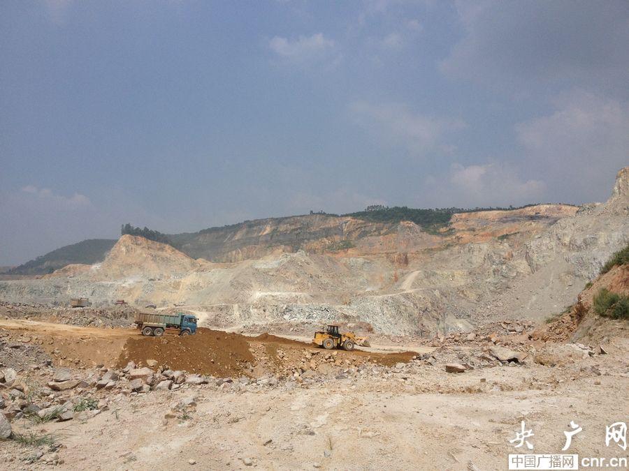 惠州采石场超标20倍开采官方称手续齐全无法叫停