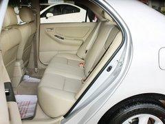 一汽丰田 1.6L 自动 第二排座椅正视图