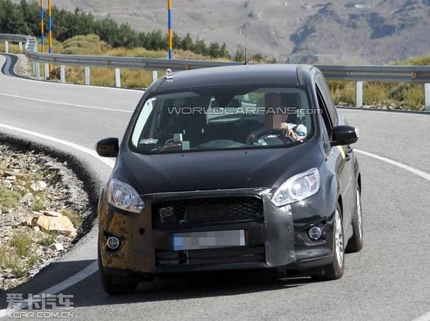 ����Grand C-MAX