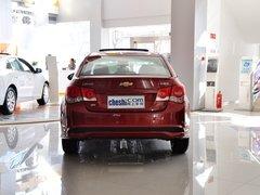 雪佛兰 1.6L SE 手动 车辆正后方尾部视角