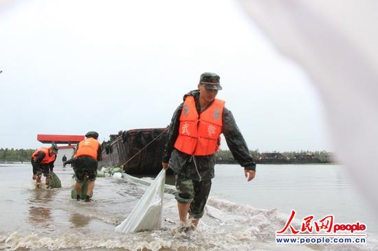 �����ٱ�������ս �ɹ��ų������ء����顾14��