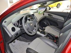 雪佛兰 1.6L SE 手动 中控台左侧