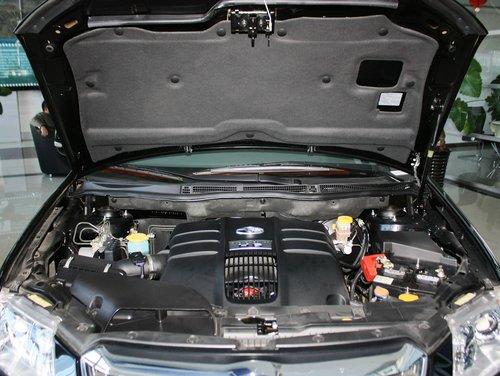 斯巴鲁 3.6L 自动 发动机局部特写