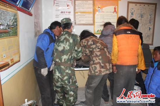 �ٱ����ھ�������