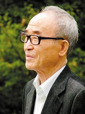 韩国诗人高银.(资料图片)