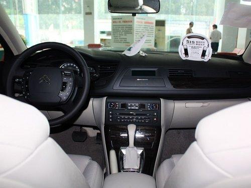 ����ѩ���� 2.0L �Զ� �п�̨����