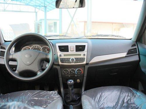 天津一汽 N3 1.0 MT 中控台整体