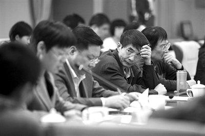 北京听证代表赞成停车3分钟熄火 规定引争议