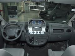 ������ͨV80ȫϵ��2�� ����ռ�������