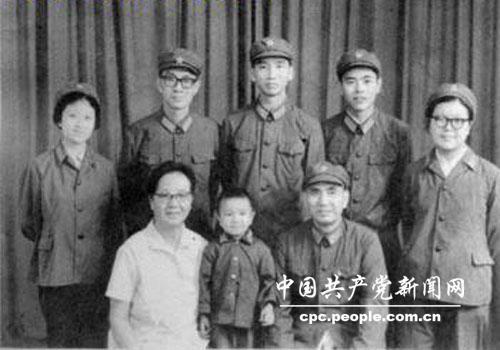 1977�꣬����ȫ�ҡ�