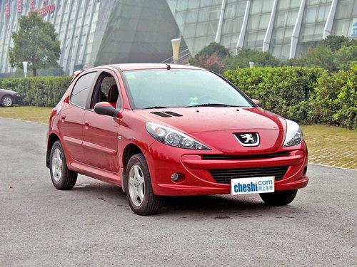 ������� 207���� 1.6L AT