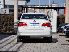 一汽-大众 1.6L 自动 车辆正后方尾部视角