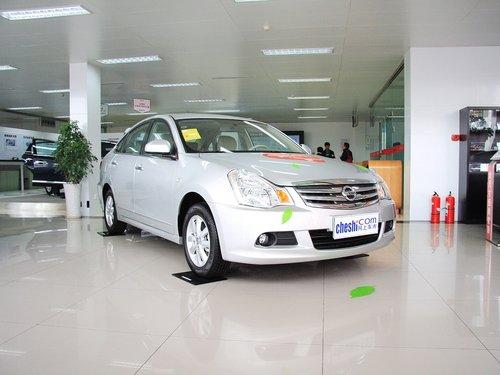 东风日产 经典 1.6XL 自动 车辆右侧45度角