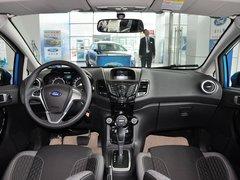 长安福特 两厢 1.5L 自动 中控台整体