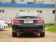 别克 2.0T SIDI 自动 车辆正后方尾部视角