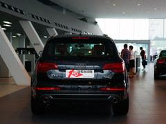 奥迪Q7最高优惠6万元 另赠送5000元礼包