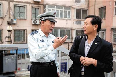 9��28�գ����Ļ���ľ��԰��������Ϊ��ָ·����Ϊ�����С���Ͷ�Ա����������ү����