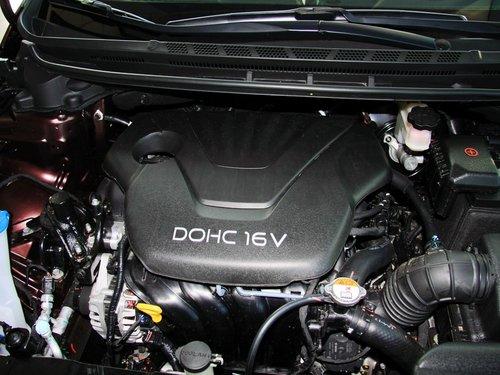 东风悦达起亚 1.6L 自动 发动机主体特写