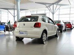 上海大众 1.4L 手动 车辆右侧尾部视角