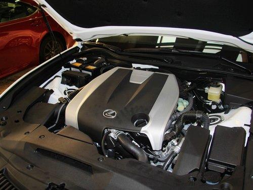 �׿���˹ 250 2.5 �Զ� ������������д